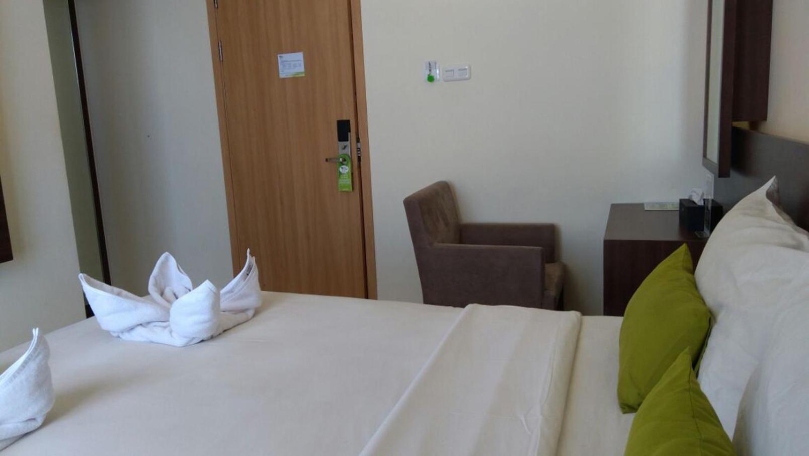 Green Eden Hotel Manado Habitación foto