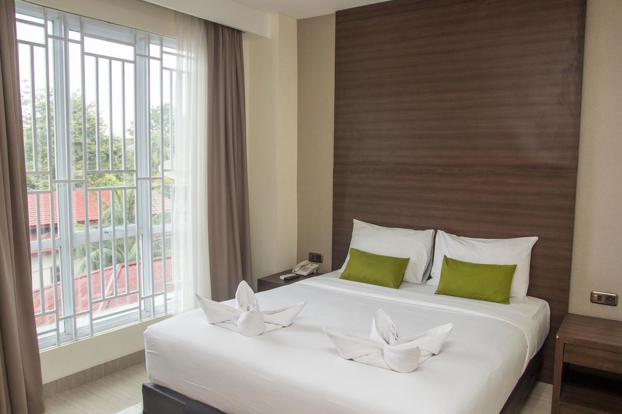 Green Eden Hotel Manado Exterior foto